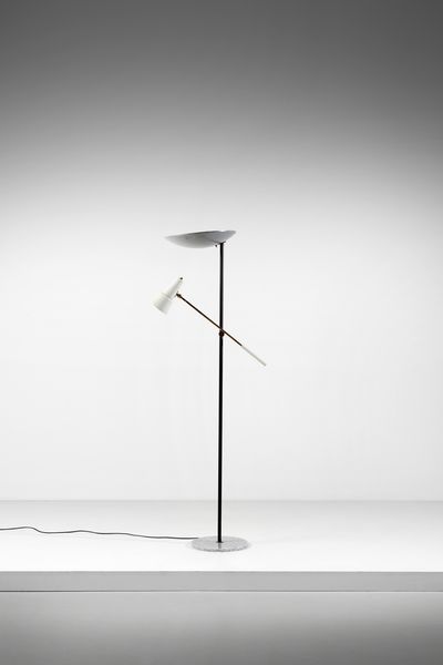 STILNOVO : Lampada da terra  - Asta DESIGN E ARTI DECORATIVE DEL NOVECENTO Tradizionale - Associazione Nazionale - Case d'Asta italiane