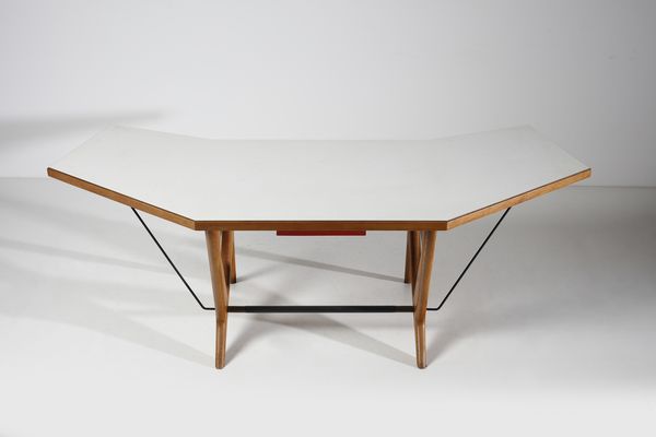 PALANTI GIANCARLO (1906 - 1977) : attribuito. Scrivania  - Asta DESIGN E ARTI DECORATIVE DEL NOVECENTO Tradizionale - Associazione Nazionale - Case d'Asta italiane