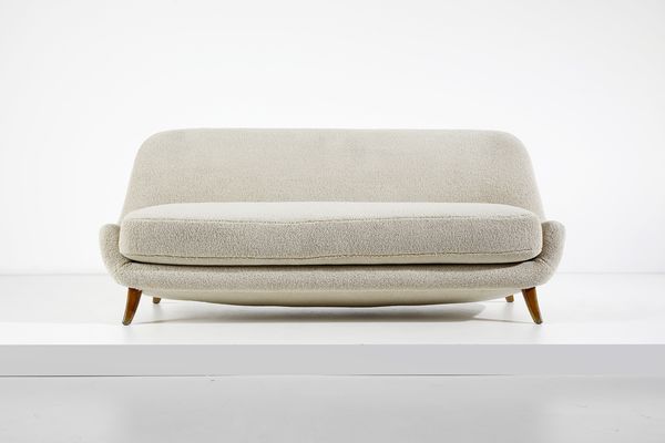 LASSEN FLEMMING (1902 - 1984) : attribuito. Divano  - Asta DESIGN E ARTI DECORATIVE DEL NOVECENTO Tradizionale - Associazione Nazionale - Case d'Asta italiane