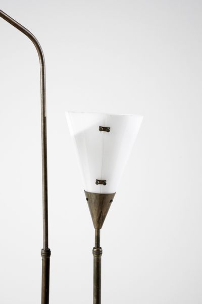 ANGELO OSTUNI & RENATO FORTI : Lampada da terra 339 -2PX per O-Luce  - Asta DESIGN E ARTI DECORATIVE DEL NOVECENTO Tradizionale - Associazione Nazionale - Case d'Asta italiane