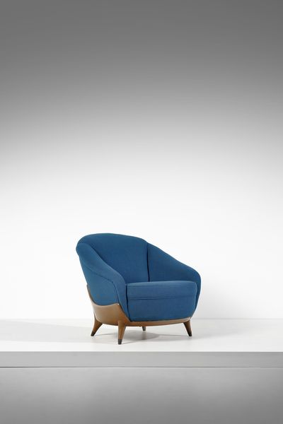 VERONESI GUGLIELMO (n. 1913) : Poltrona per ISA Bergamo  - Asta DESIGN E ARTI DECORATIVE DEL NOVECENTO Tradizionale - Associazione Nazionale - Case d'Asta italiane