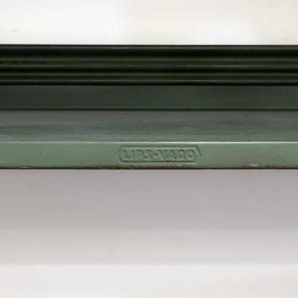 LIPS VAGO : Libreria Congresso  - Asta DESIGN E ARTI DECORATIVE DEL NOVECENTO Tradizionale - Associazione Nazionale - Case d'Asta italiane