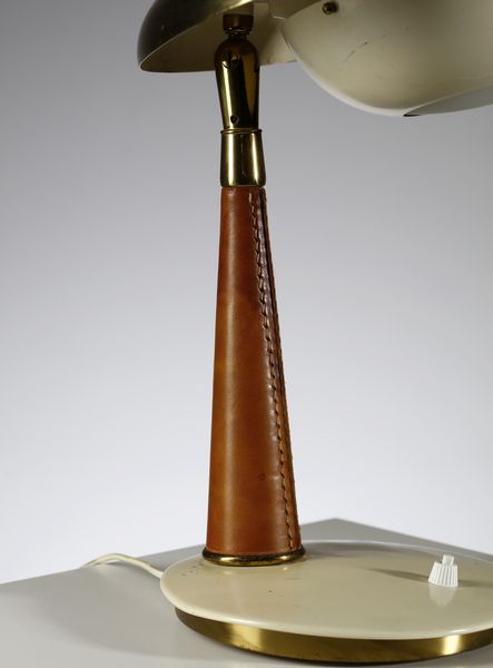 LELII ANGELO (1911 - 1979) : Lampada da tavolo per Arredoluce, Monza  - Asta DESIGN E ARTI DECORATIVE DEL NOVECENTO Tradizionale - Associazione Nazionale - Case d'Asta italiane