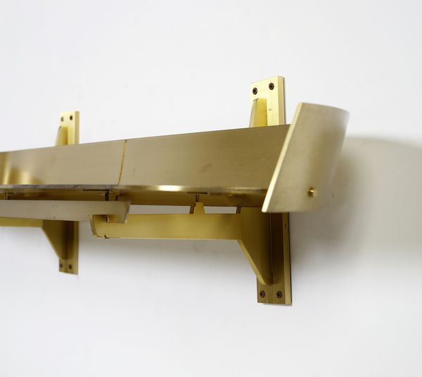 GRUPPO BBPR (n. 1932) : Mensola a muro  - Asta DESIGN E ARTI DECORATIVE DEL NOVECENTO Tradizionale - Associazione Nazionale - Case d'Asta italiane