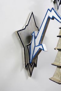 EMANUELE CITO DI FILOMARINO : Coppia di grandi appliques futuriste  - Asta DESIGN E ARTI DECORATIVE DEL NOVECENTO Tradizionale - Associazione Nazionale - Case d'Asta italiane