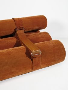 PIAZZESI ADRIANO (1923 - 2009) : Divano Kontiki per 3D  - Asta DESIGN E ARTI DECORATIVE DEL NOVECENTO Tradizionale - Associazione Nazionale - Case d'Asta italiane