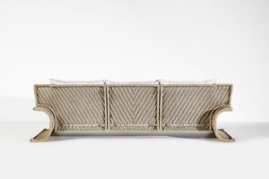 CECCHI MARZIO (1940 - 1990) : Divano Galles per Studio Most  - Asta DESIGN E ARTI DECORATIVE DEL NOVECENTO Tradizionale - Associazione Nazionale - Case d'Asta italiane