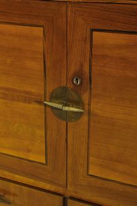 BUFFA PAOLO (1903 - 1970) : Mobile contenitore eseguito da Mos Turri  - Asta DESIGN E ARTI DECORATIVE DEL NOVECENTO Tradizionale - Associazione Nazionale - Case d'Asta italiane