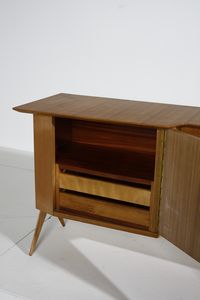 PARISI ICO (1916 - 1996) : Credenza per Fratelli Rizzi, Intimiano  - Asta DESIGN E ARTI DECORATIVE DEL NOVECENTO Tradizionale - Associazione Nazionale - Case d'Asta italiane