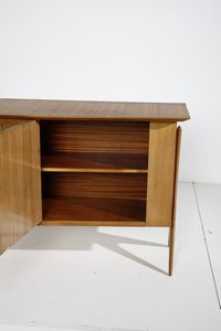 PARISI ICO (1916 - 1996) : Credenza per Fratelli Rizzi, Intimiano  - Asta DESIGN E ARTI DECORATIVE DEL NOVECENTO Tradizionale - Associazione Nazionale - Case d'Asta italiane