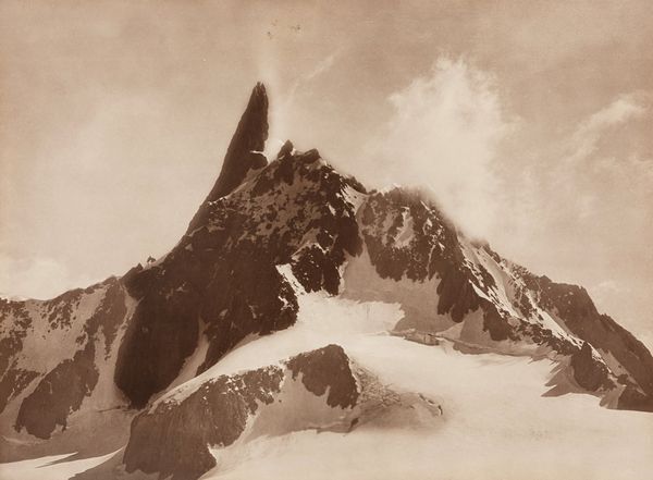 Jules Brocherel : Courmayeur. Dente del Gigante dal colle omonimo  - Asta Fotografia: Under 1K - Associazione Nazionale - Case d'Asta italiane
