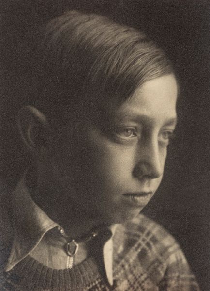 Aram Alban : Senza titolo (Ritratto di giovane)  - Asta Fotografia: Under 1K - Associazione Nazionale - Case d'Asta italiane