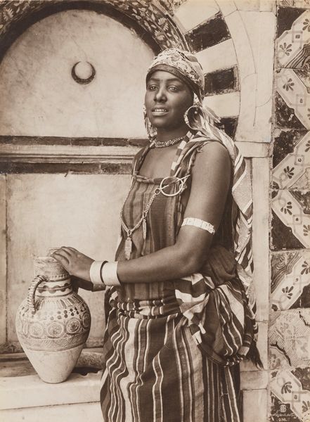 Rudolf Lehnert, : Senza titolo (Ritratto di donna)  - Asta Fotografia: Under 1K - Associazione Nazionale - Case d'Asta italiane