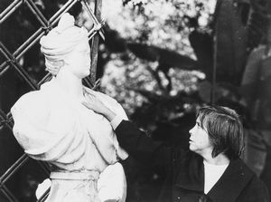 Letizia Battaglia, - Ospedale psichiatrico