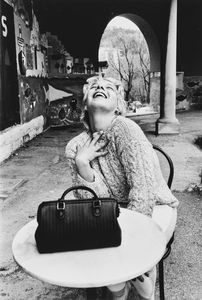 Uliano Lucas - Trieste, Collina di San Giovanni, Bar Il posto delle fragole dell'ex ospedale psichiatrico