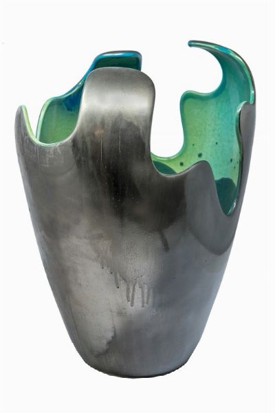 GERRY DE BASTIANO : Green Collapsing Vase.  - Asta Arte Antica, Moderna e Contemporanea - Associazione Nazionale - Case d'Asta italiane