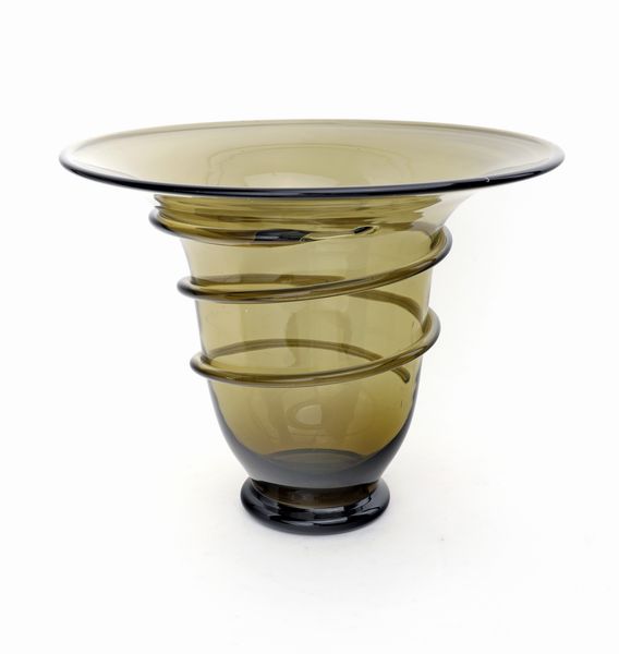 Vaso a campana in vetro verde oliva, arte vetraria muranese  - Asta Asta a Tempo - L'Arte del Vetro - Associazione Nazionale - Case d'Asta italiane