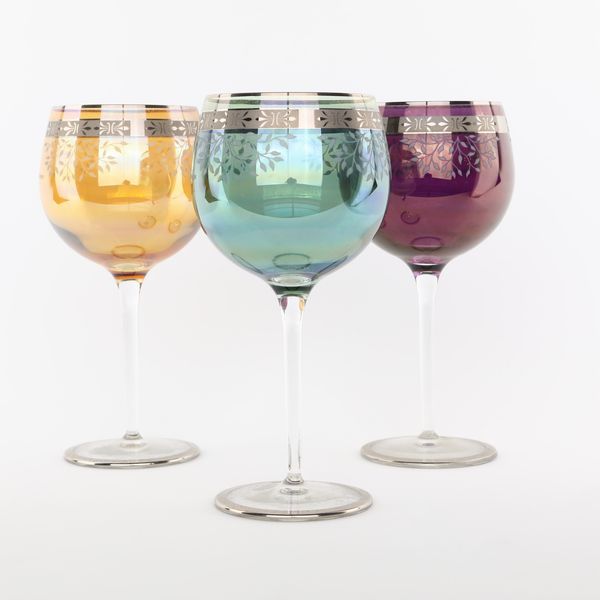 Tre grandi bicchieri a calice in cristallo decorato a mano  - Asta Asta a Tempo - L'Arte del Vetro - Associazione Nazionale - Case d'Asta italiane