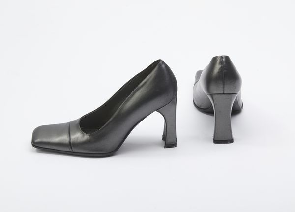 ROSSI SERGIO : D�collet� grigio peltro.  - Asta 04/05/2023 | FASHION LUXURY - ALTA MODA, BORSE E ACCESSORI DI LUSSO Online - Associazione Nazionale - Case d'Asta italiane