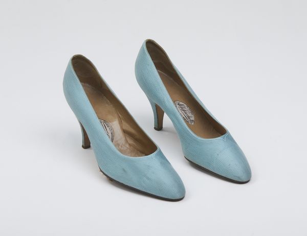 SACCHETTI ALDO : Scarpe d�collet� azzurre.  - Asta 04/05/2023 | FASHION LUXURY - ALTA MODA, BORSE E ACCESSORI DI LUSSO Online - Associazione Nazionale - Case d'Asta italiane