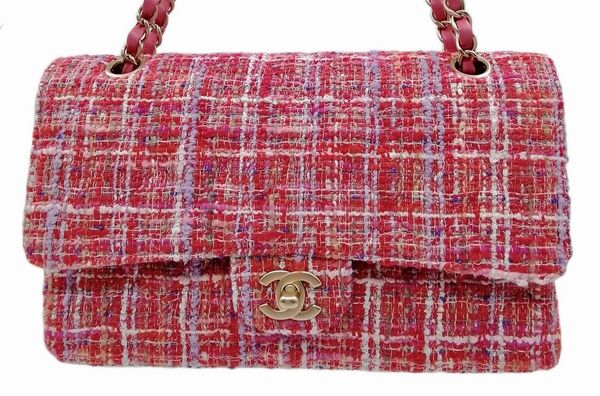 CHANEL : Borsa 2.55  in tweed rosa matelass�.  - Asta 04/05/2023 | FASHION LUXURY - ALTA MODA, BORSE E ACCESSORI DI LUSSO Online - Associazione Nazionale - Case d'Asta italiane
