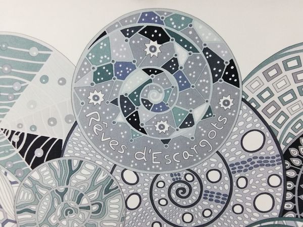 HERMES : Foulard carr� in seta 'Reve d'escargots'.  - Asta 04/05/2023 | FASHION LUXURY - ALTA MODA, BORSE E ACCESSORI DI LUSSO Online - Associazione Nazionale - Case d'Asta italiane