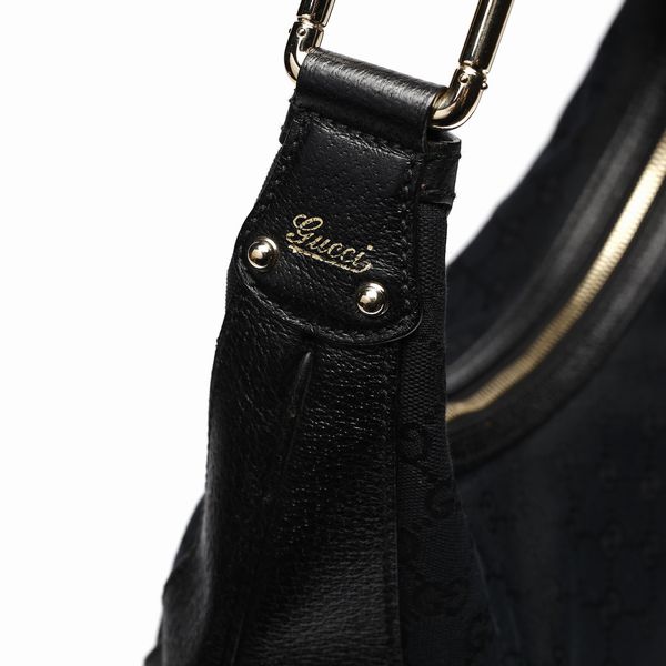 GUCCI : Borsa Gucci logo nera e dettagli bamb�.  - Asta 04/05/2023 | FASHION LUXURY - ALTA MODA, BORSE E ACCESSORI DI LUSSO Online - Associazione Nazionale - Case d'Asta italiane