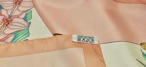 HERMES : Foulard carr� in seta 'Phytagore'.  - Asta 04/05/2023 | FASHION LUXURY - ALTA MODA, BORSE E ACCESSORI DI LUSSO Online - Associazione Nazionale - Case d'Asta italiane