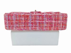 CHANEL : Borsa 2.55  in tweed rosa matelass�.  - Asta 04/05/2023 | FASHION LUXURY - ALTA MODA, BORSE E ACCESSORI DI LUSSO Online - Associazione Nazionale - Case d'Asta italiane