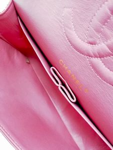 CHANEL : Borsa 2.55  in tweed rosa matelass�.  - Asta 04/05/2023 | FASHION LUXURY - ALTA MODA, BORSE E ACCESSORI DI LUSSO Online - Associazione Nazionale - Case d'Asta italiane