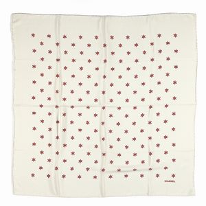 CHANEL - Foulard crema e fiori bordeaux.