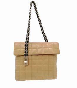CHANEL - Borsa Chocolate Bar.