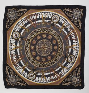 HERMES - Foulard fantasia nero.