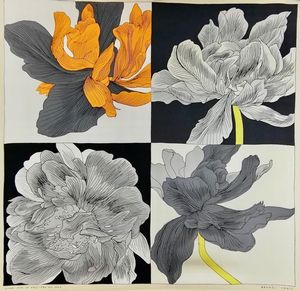 HERMES - Foulard carr� in seta 'Etude pour un iris arc-en-ciel'.