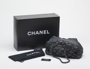 CHANEL - Chanel Paris-Moscou Bubble Quilted  Bowler bag.