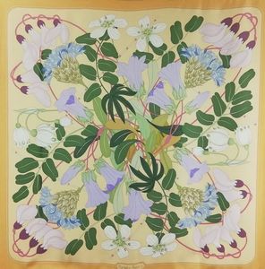 HERMES - Foulard carr� in seta Flora Graeca.