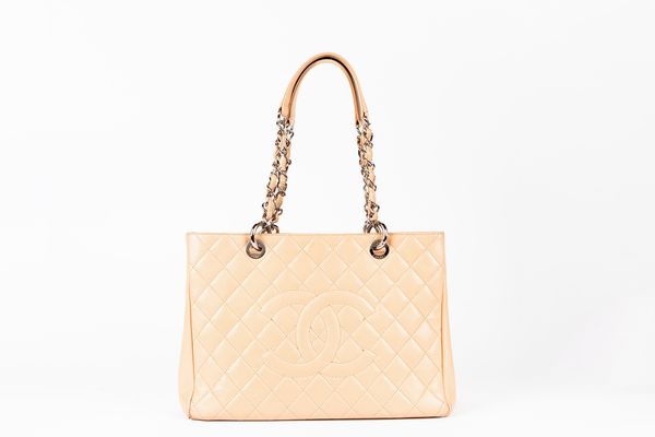 CHANEL : Borsa  - Asta Luxury Fashion - Associazione Nazionale - Case d'Asta italiane