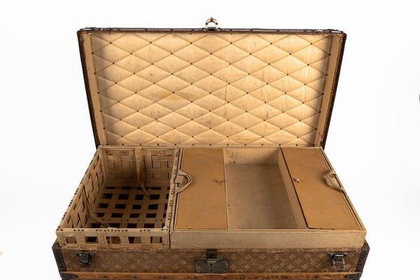 Louis Vuitton : Baule da viaggio  - Asta Luxury Fashion - Associazione Nazionale - Case d'Asta italiane