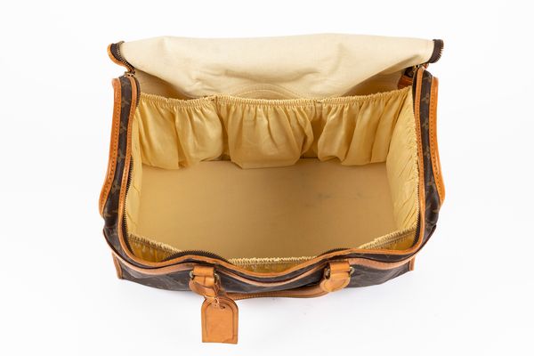 Louis Vuitton : Borsone da viaggio portascarpe  - Asta Luxury Fashion - Associazione Nazionale - Case d'Asta italiane