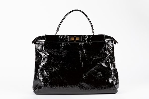 Fendi : Borsa Peekaboo  - Asta Luxury Fashion - Associazione Nazionale - Case d'Asta italiane