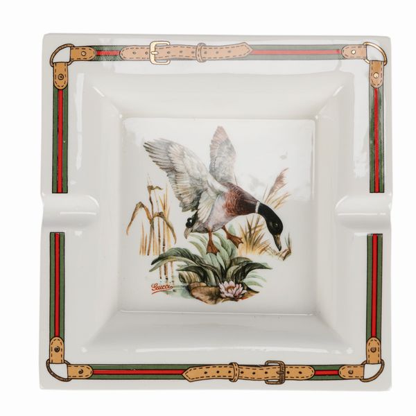 GUCCI : Portacenere  - Asta Luxury Fashion - Associazione Nazionale - Case d'Asta italiane