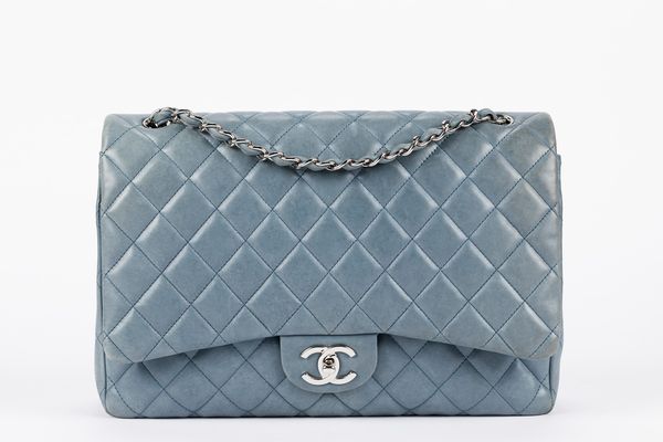 CHANEL : Borsa Jumbo  - Asta Luxury Fashion - Associazione Nazionale - Case d'Asta italiane