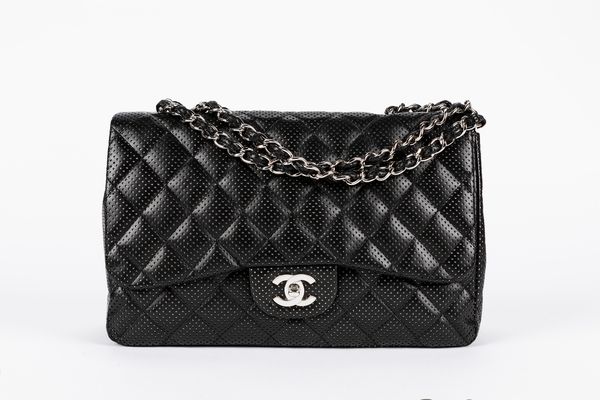 CHANEL : Borsa  - Asta Luxury Fashion - Associazione Nazionale - Case d'Asta italiane