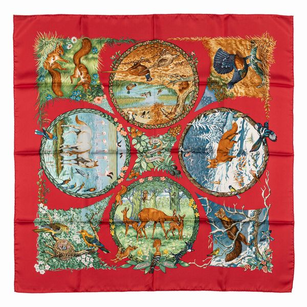 Hermès : Foulard Les quatre saisons  - Asta Luxury Fashion - Associazione Nazionale - Case d'Asta italiane