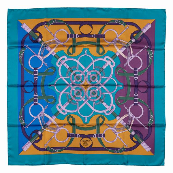 Hermès : Foulard peron d'Or  - Asta Luxury Fashion - Associazione Nazionale - Case d'Asta italiane