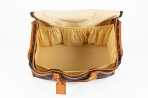 Louis Vuitton : Borsone da viaggio portascarpe  - Asta Luxury Fashion - Associazione Nazionale - Case d'Asta italiane