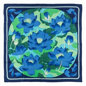Hermès - Foulard Fleurs de Lotus