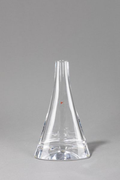 ANGELO MANGIAROTTI : Vaso  - Asta Design e Arti Decorative - Associazione Nazionale - Case d'Asta italiane