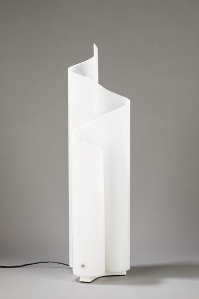 VICO MAGISTRETTI : Mezza Chimera  - Asta Design e Arti Decorative - Associazione Nazionale - Case d'Asta italiane