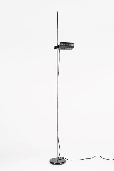 VICO MAGISTRETTI : Lampada da terra DIM 33  - Asta Design e Arti Decorative - Associazione Nazionale - Case d'Asta italiane